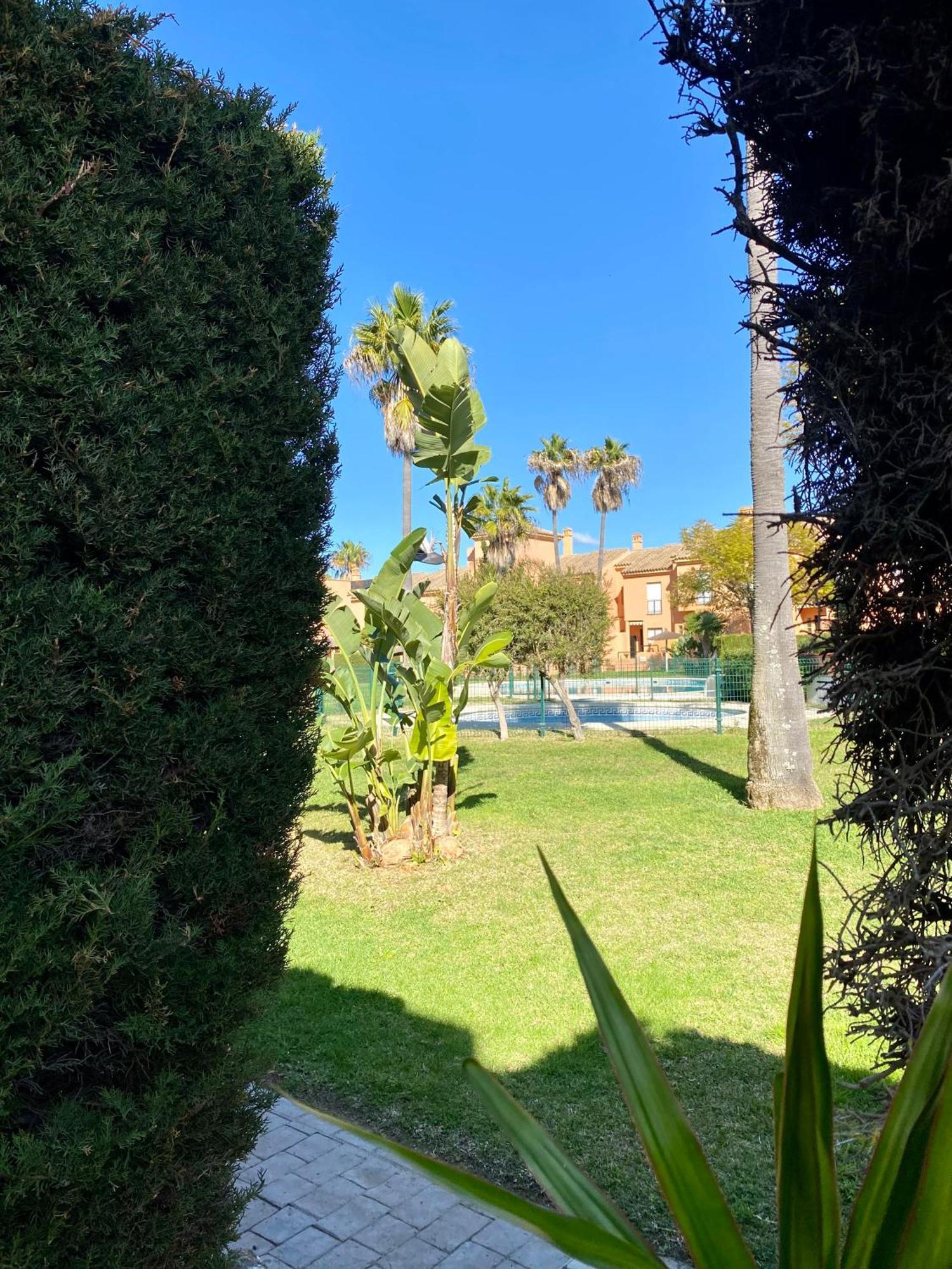 Apartamento Jardin Del Golf 2 Chiclana de la Frontera Luaran gambar